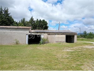 propriete à la vente -   84390  SAINT TRINIT, surface 244 m2 vente propriete - UBI473738078